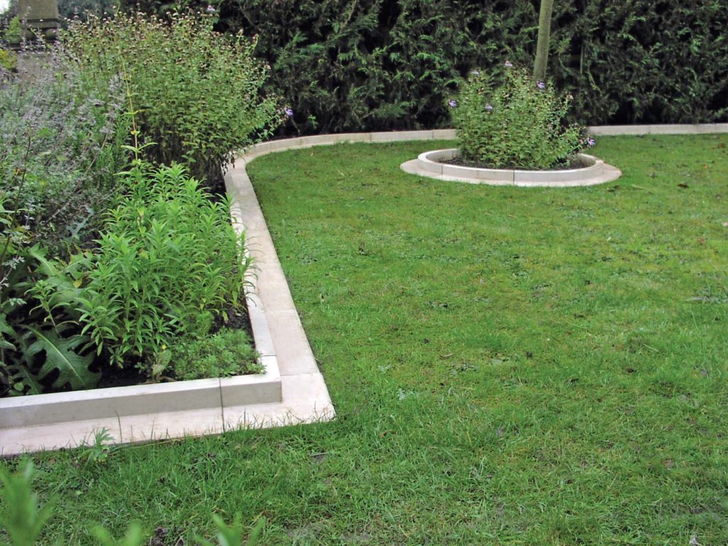 lawn edging ideas