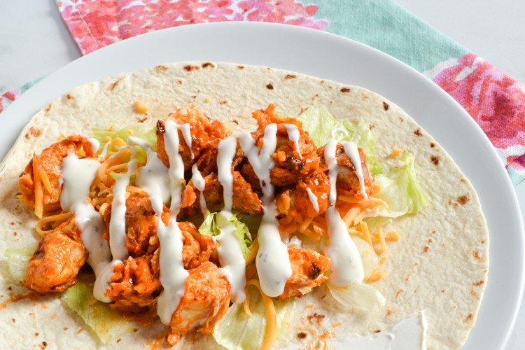 Spicy Garlic Chicken Wraps