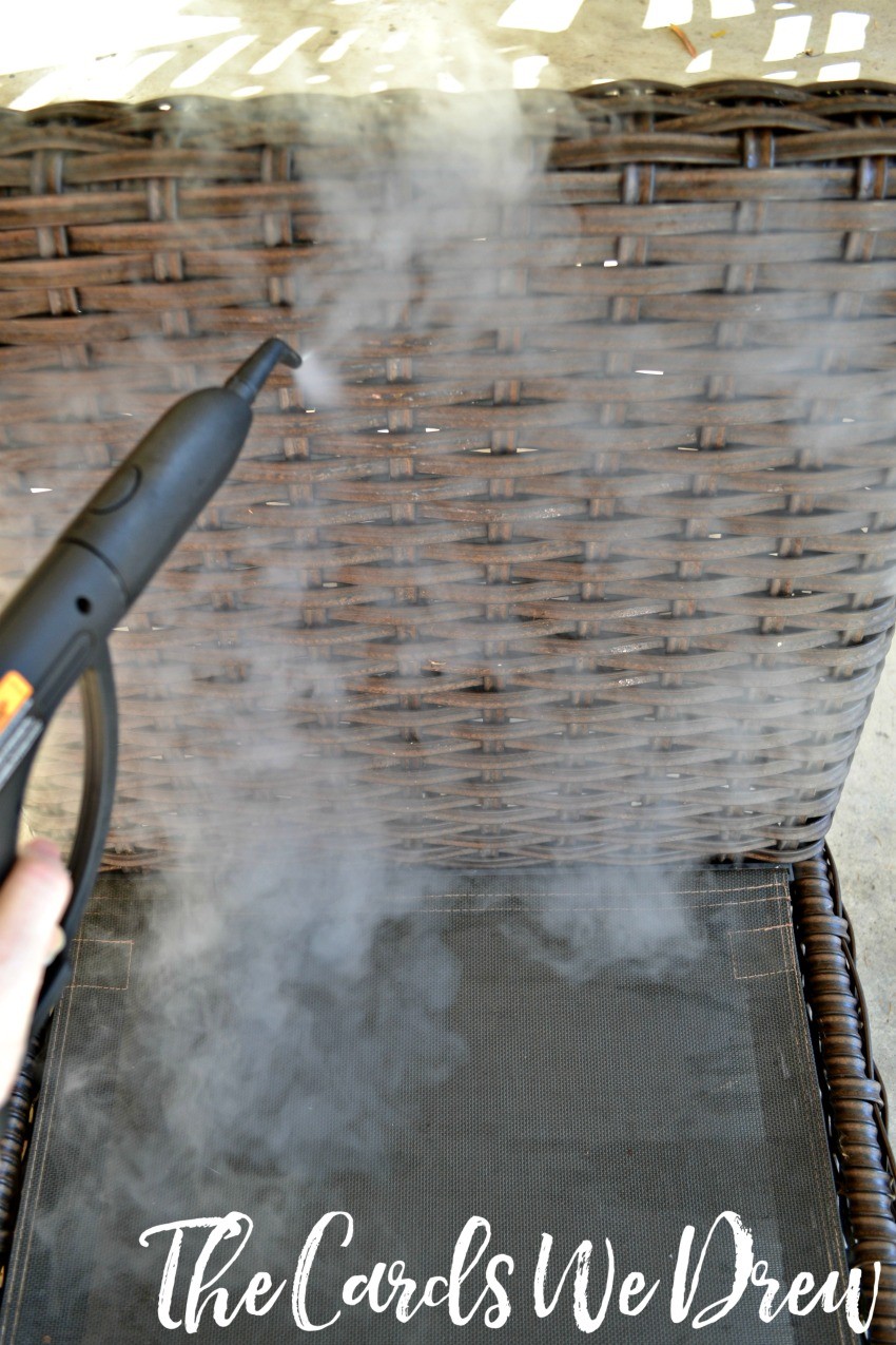 steam-cleaning-patio-furniture